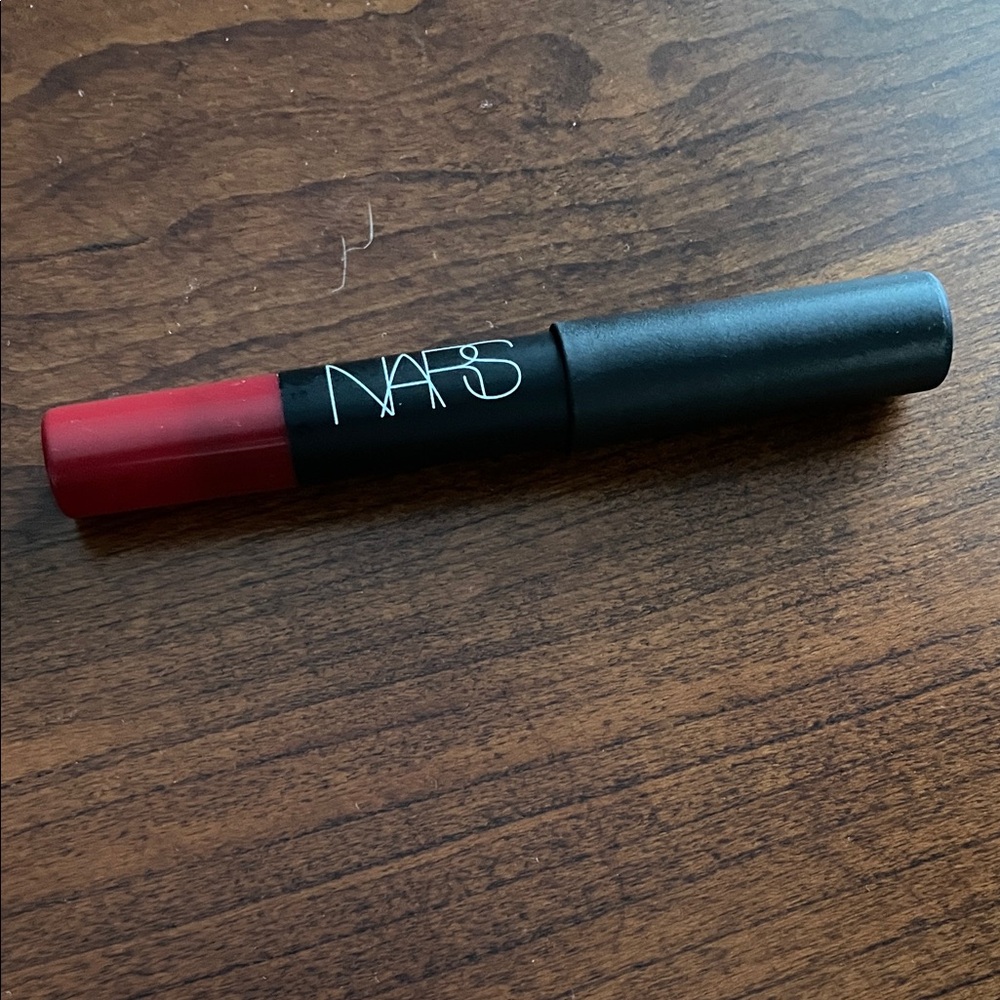 NARS Lip Pencil Lipstick 185 Cruella 1.8g
